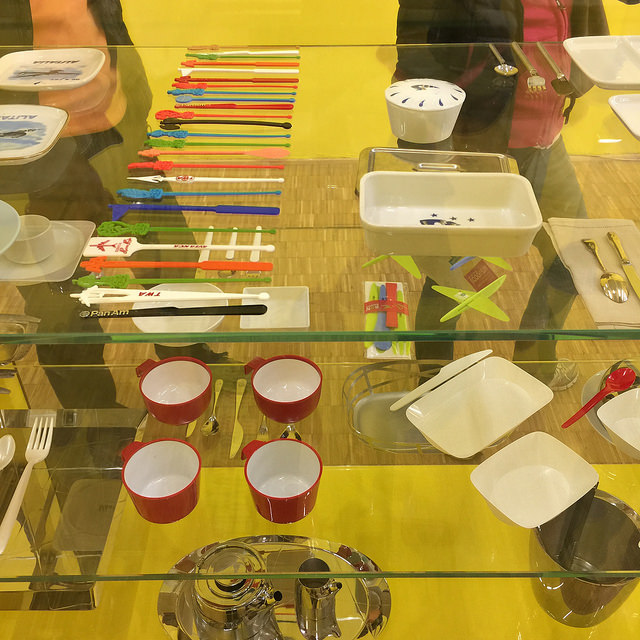 Oggetti del settore 1950-1970, l'avvento della plastica e l'ottimizzazione delle funzioni